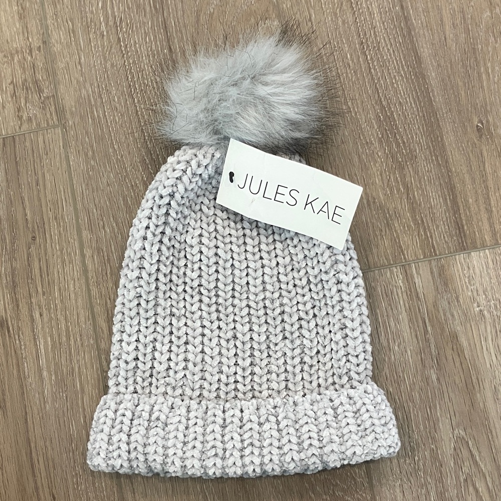 Jules Kae Light Gray Knit Beanie with Pom-Pom for Kids